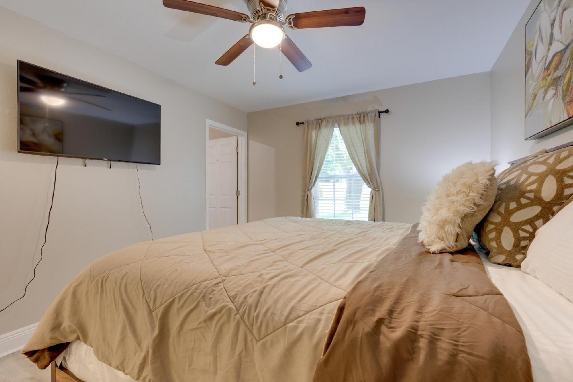 Dog-Friendly Pensacola Duplex About 7 Mi To Downtown Leilighet Eksteriør bilde