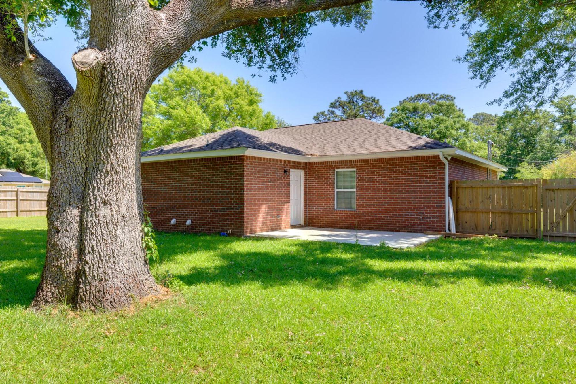 Dog-Friendly Pensacola Duplex About 7 Mi To Downtown Leilighet Eksteriør bilde
